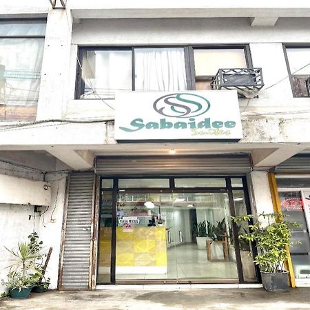 Oyo 910 Sabaidee Suites Mandawe Dış mekan fotoğraf